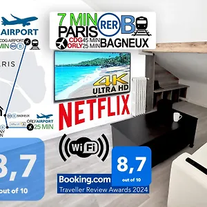 Paris Confort Netflix Rer B , Bagneux (Hauts-de-Seine) France