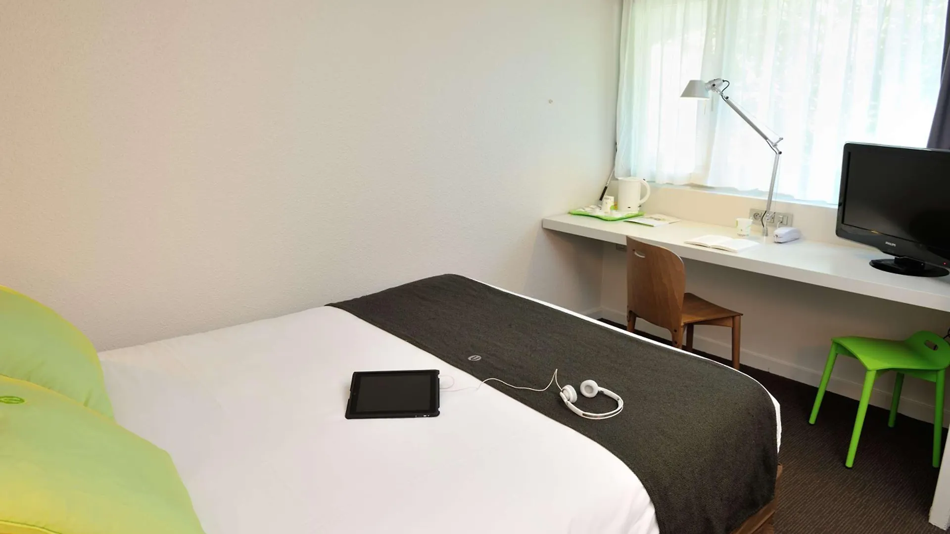 Campanile Montelimar Nord - A7 Sortie 17 Hotel Les Tourrettes 3*,  France