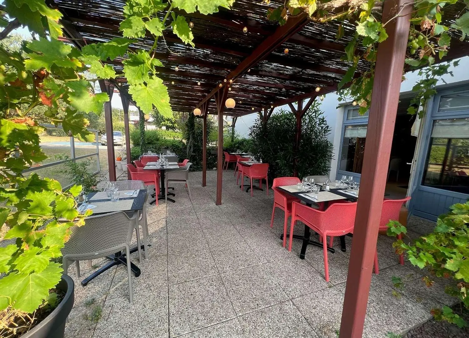 Campanile Montelimar Nord - A7 Sortie 17 Hotel Les Tourrettes France